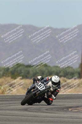 media/Oct-13-2025-Moto Forza (Mon) [[a66d839500]]/2-A Group/Session 3 (Turn 16)/